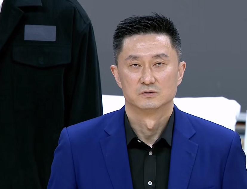 保利体育官方网站-广东男篮想下赛季夺冠，机会来了！签下这几条大鱼，强势崛起